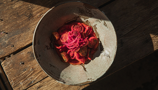 Кочевой шик в Москве: алматинский AUYL едет в гости к Saray